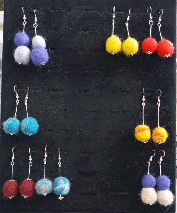 PENDIENTES DE LANA DE OVEJA, ARTESANAL (PLATA) - Image 5